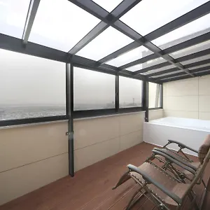 3* Hotel Cube